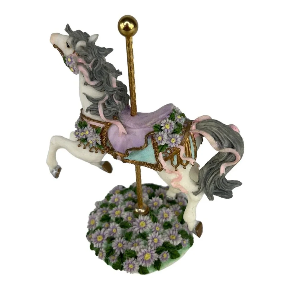 Carousel Garden Horse September‎ Aster Roman Inc 1996 #61439 White Gray Purple